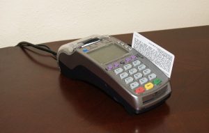 credit-card-machine-g6cb41603d_640